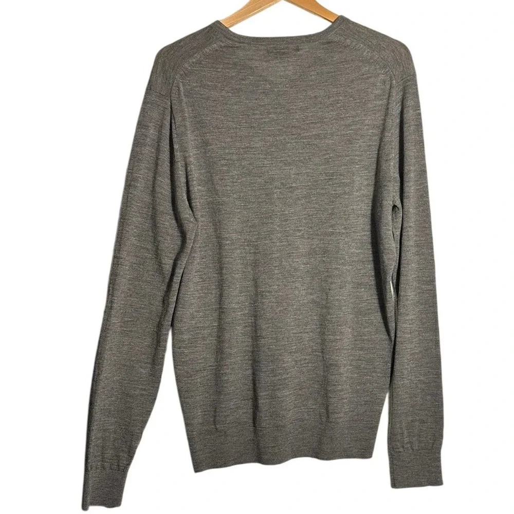 Banana Republic Mens Gray V Neck Merino Wool Sweater Dark Academia  Preppy Large